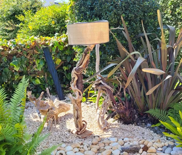 Lampadaire en bois flotté, pièce 6